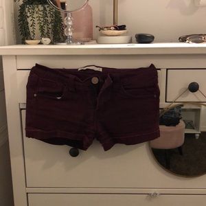 RSQ AMERICAN EAGLE BURGUNDY SHORTS